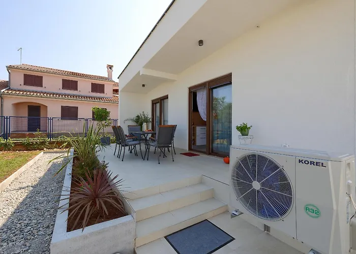 House Bronzin * Kanfanar