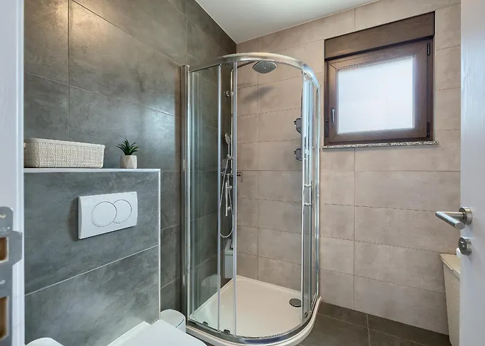 House Bronzin Semesterbostad Kanfanar