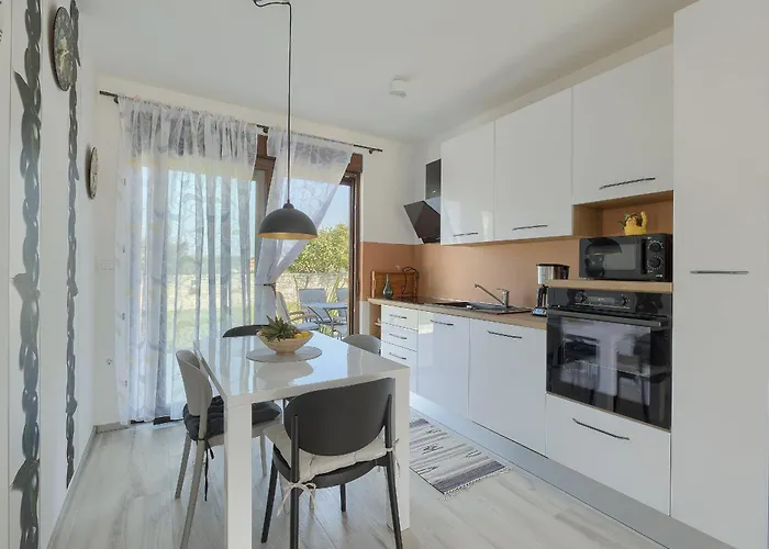 House Bronzin Kanfanar