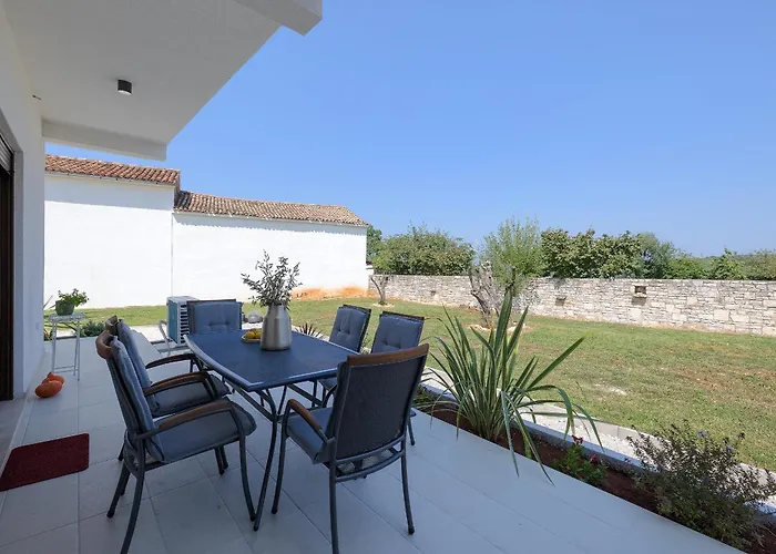 House Bronzin * Kanfanar