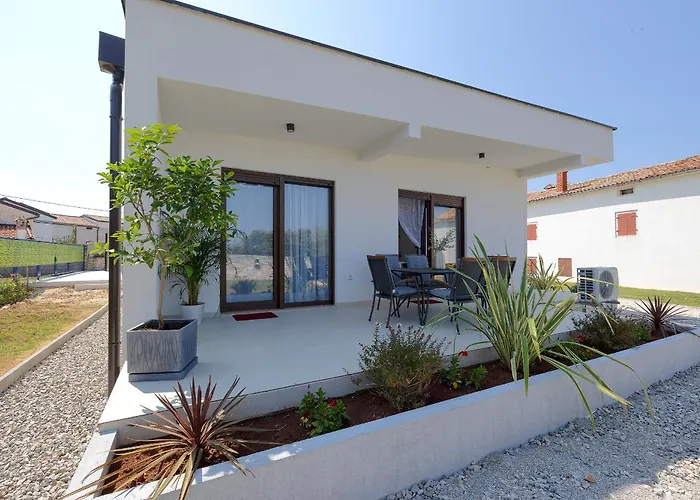 House Bronzin By Istra Vacation * Канфанар